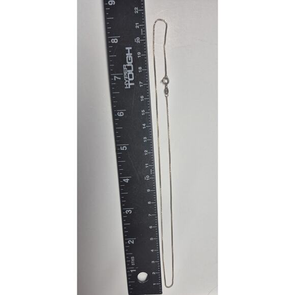 Sterling Silver Italy 925 Chain 16" Length - Picture 3 of 3